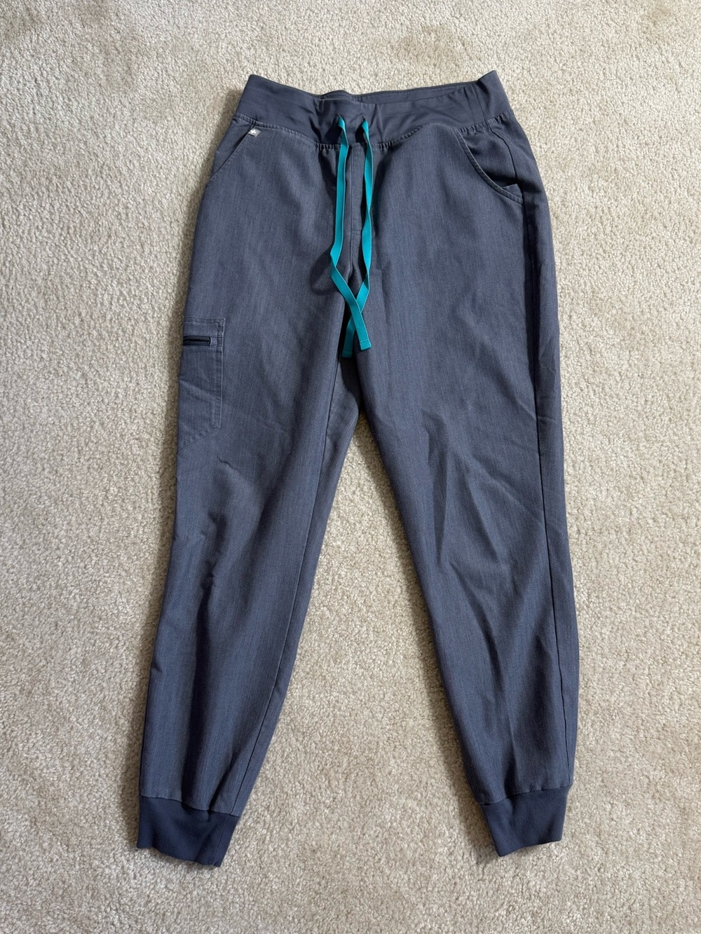 Figs Woman’s Gray Joggers with Teal Drawstring
